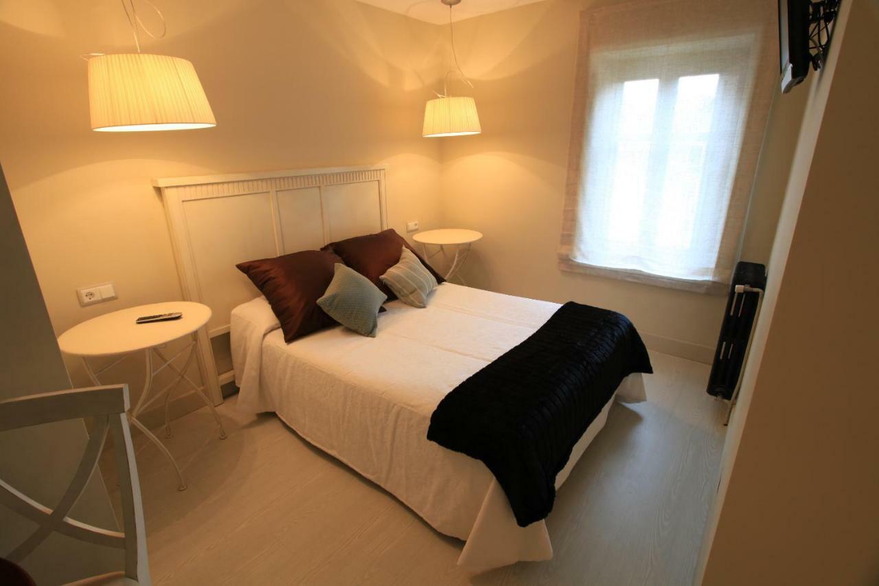 Hotel Poldo La Guingueta D'Aneu 外观 照片
